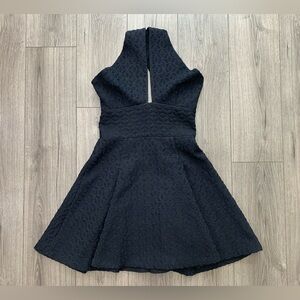 HUNTER BELL Dress Laura Fit Flare Party Cocktail Sleeveless Crossover Neck Sz‎ 8